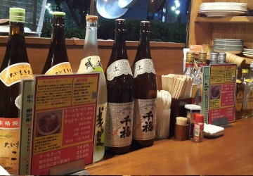 屋台的餐桌
